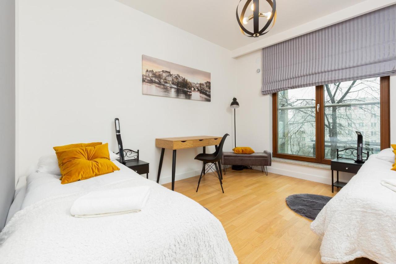 Park Arkadia Apartment With Parking Mokotow By Noclegi Renters Warsaw Luaran gambar