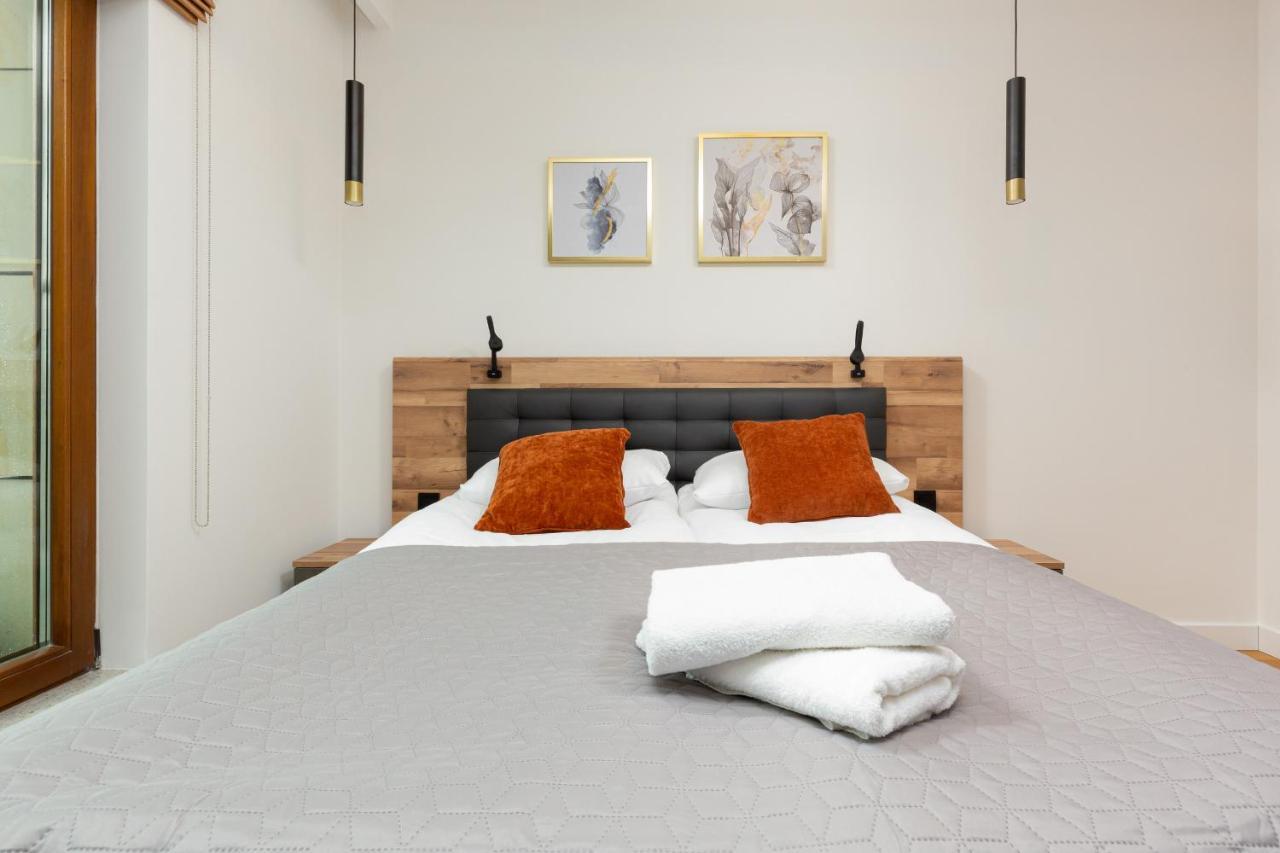 Park Arkadia Apartment With Parking Mokotow By Noclegi Renters Warsaw Luaran gambar