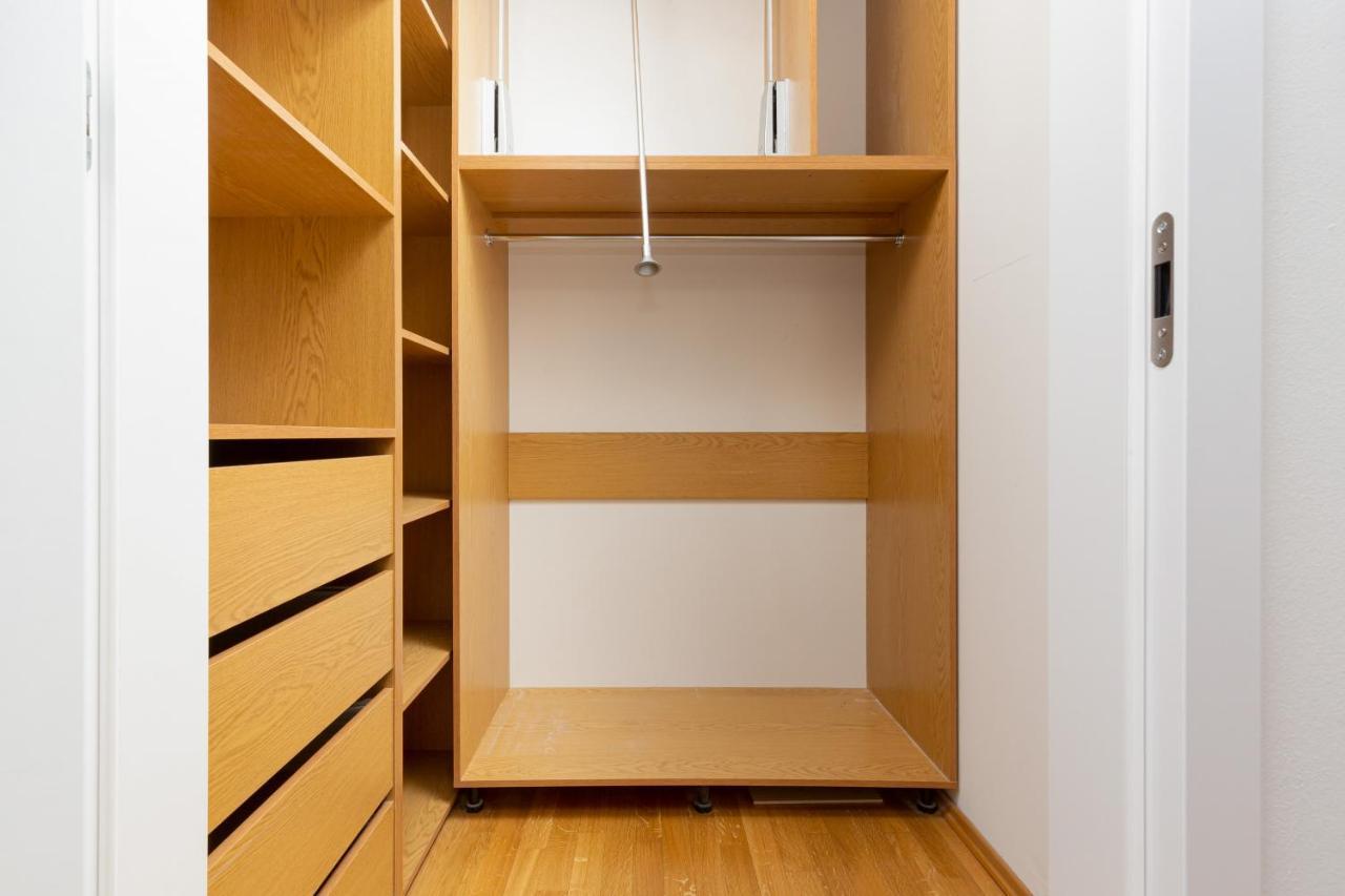 Park Arkadia Apartment With Parking Mokotow By Noclegi Renters Warsaw Luaran gambar